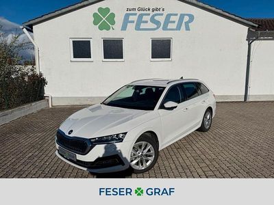 Candy weiss Gebraucht 2023 Skoda Octavia Style Kombi | 24.270 € (Fairer Preis)