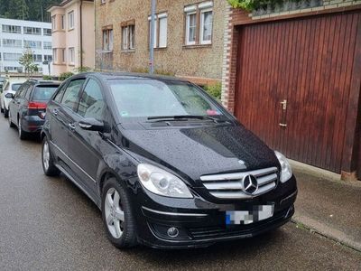 Mercedes B180