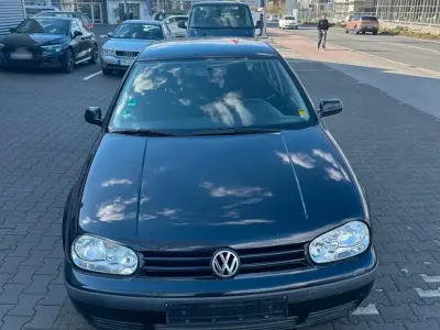 Gebraucht VW Golf III 100 PS (73 kW) 1999 Schwarz Limousine