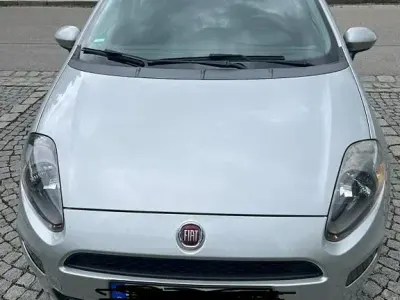 Gebraucht Fiat Punto Mystyle 69 PS (50 kW) 2015 Silber Kleinwagen
