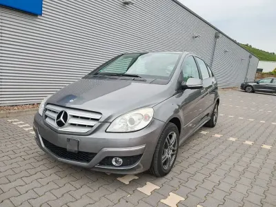 Brugt Mercedes B180 109 HK (80 kW) 2010 Grå MPV