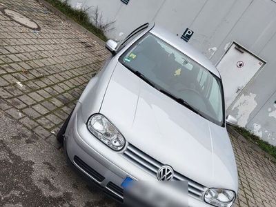 VW Golf IV