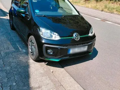 Gebraucht VW up! Sound 75 PS (55 kW) 2017 Schwarz Kleinwagen