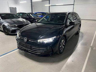 Mythos black Gebraucht 2024 VW Passat Kombi | 30.980 € (Superpreis)