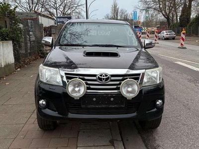 Schwarz Gebraucht 2015 Toyota HiLux Abholung | 13.800 €