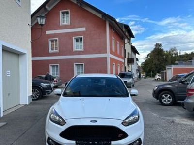 gebraucht Ford Focus Lim. ST