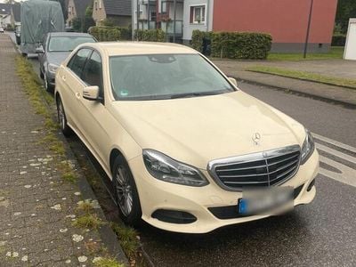 Mercedes E220