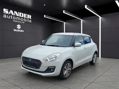 Gebraucht Suzuki Swift Comfort 90 PS (66 kW) 2017 Weiß Kleinwagen