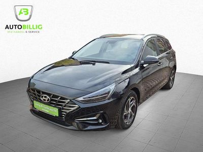 Gebraucht Hyundai i30 120 PS (88 kW) 2023 Grau Kombi