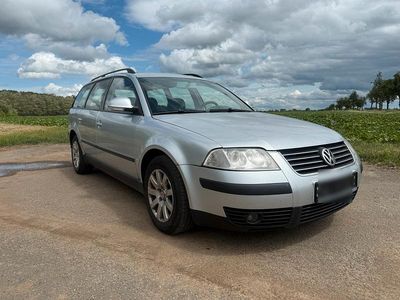 Silber Gebraucht 2005 VW Passat Kombi | 2.000 € (Fairer Preis)