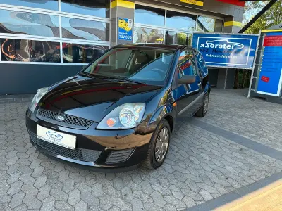 Gebraucht Ford Fiesta 70 PS (51 kW) 2007 Schwarz Kleinwagen