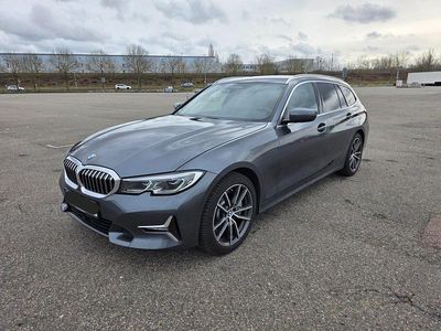 Gebraucht BMW 330 Luxury Line 286 PS (210 kW) 2021 Grau Kombi