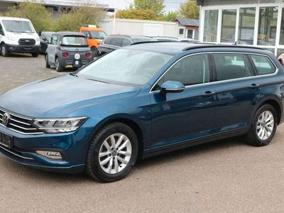 gebraucht VW Passat Passat Variant2.0 TDI DSG Variant Business NAVI AHK ALU