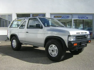 Occasion Nissan Terrano 103 ch (75 kW) 1988 Argent SUV