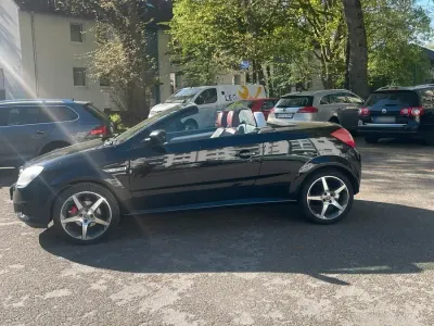 Brugt Opel Tigra 90 HK (66 kW) 2009 Sort Cabriolet