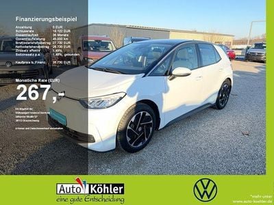 Gletscherweiß / grau melange Gebraucht 2024 VW ID.3 Pro Kleinwagen | 26.730 € (Superpreis)