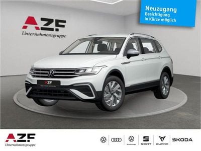 Weiß Gebraucht 2025 VW Tiguan Allspace Life SUV | 42.890 € (Teuer)