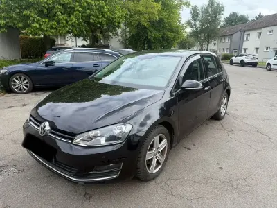 Używany VW Golf VII Edition 125 KM (91 kW) 2015 Czarny Sedan/Limuzyna