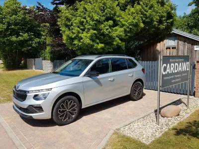Neu Skoda Kamiq Selection 116 PS (85 kW) 2025 Silber SUV