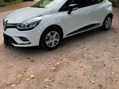 Gebraucht Renault Clio IV LIMITED 90 PS (66 kW) 2018 Weiß Limousine