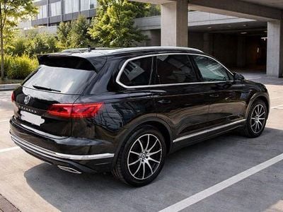 Second-hand VW Touareg 286 CP (210 kW) 2018 Negru SUV