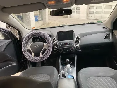 Gebraucht Hyundai ix35 135 PS (99 kW) 2013 Schwarz SUV