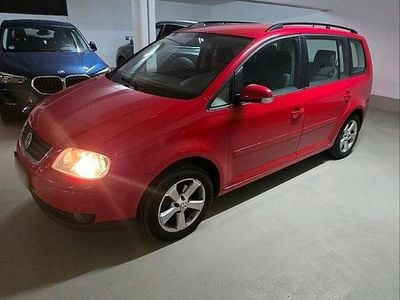Brugt VW Touran 122 HK (89 kW) 2005 Rød MPV