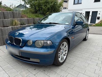 BMW 325