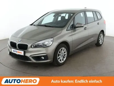 Gebraucht BMW 218 Gran Tourer 140 PS (102 kW) 2017 Silber Van / Kleinbus