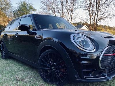 Begagnad Mini John Cooper Works 306 HK (225 kW) 2019 Svart Halvkombi