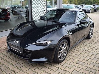 Second-hand Mazda MX5 Exclusive-Line 132 CP (97 kW) 2023 Negru Cabrio
