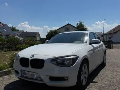 Gebraucht BMW 116 Urban Line 136 PS (100 kW) 2014 Weiß Kleinwagen