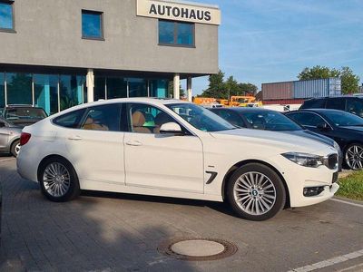 Gebraucht BMW 330 Gran Turismo Luxury Line 252 PS (185 kW) 2018 Alpinweiss 3 Coupé
