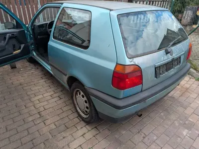 Brugt VW Golf III 90 HK (66 kW) 1991 Grøn Hatchback
