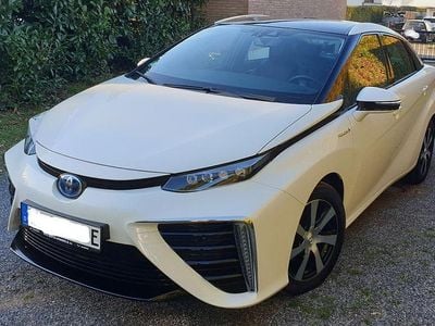 Usata Toyota Mirai 154 CV (113 kW) 2019 Bianco Berlina