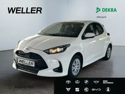 Gebraucht Toyota Yaris Business Edition 116 PS (85 kW) 2024 Weiß Kleinwagen