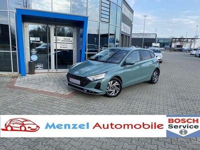Gebraucht Hyundai i20 101 PS (74 kW) 2025 Grau Kleinwagen