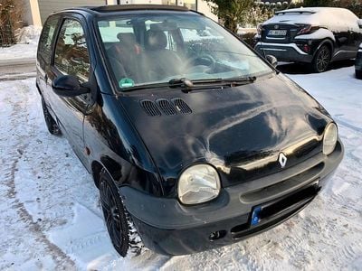 Schwarz Gebraucht 2002 Renault Twingo Kleinwagen | 300 €