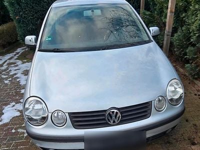 Usata VW Polo 64 CV (47 kW) 2003 Grigio Utilitaria