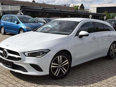 Mercedes CLA200