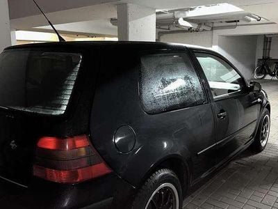 Gebraucht 2002 VW Golf Limousine | 1.350 € (Teuer)