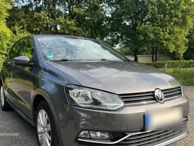 Gebraucht VW Polo Highline 90 PS (66 kW) 2015 Grau Kleinwagen