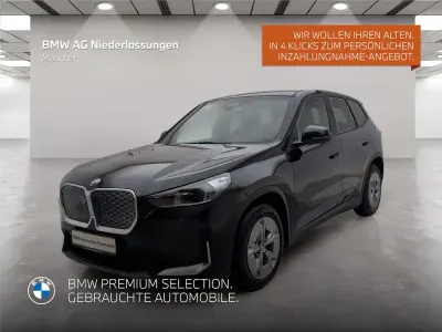 Gebraucht BMW iX1 Performance 225 kW (306 PS) 2023 Schwarz SUV