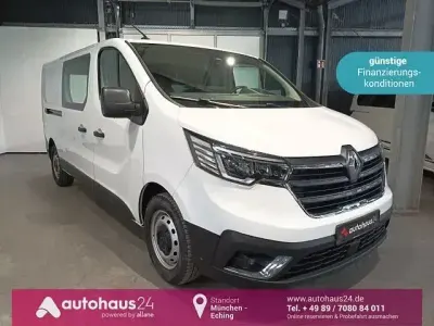 Gebraucht Renault Trafic Komfort 150 PS (110 kW) 2022 Andere Van / Kleinbus