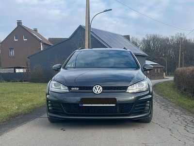 Grau Gebraucht 2015 VW Golf VII GTD Kombi | 10.000 € (Superpreis)