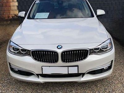 Gebraucht BMW 320 Gran Turismo Luxury Line 184 PS (135 kW) 2015 Weiß Limousine
