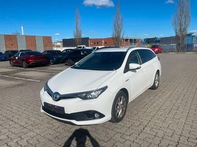 Gebraucht Toyota Auris Hybrid Comfort 136 PS (100 kW) 2018 Weiß Kombi