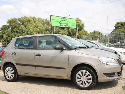 Gebraucht Skoda Fabia Cool Edition 69 PS (50 kW) 2012 Cappuccinobeige metallic Kleinwagen