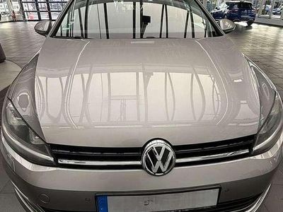 Grau Gebraucht 2014 VW Golf Highline Limousine | 10.999 € (Fairer Preis)