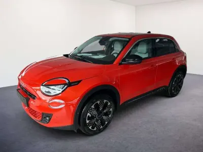 Usata Fiat 600 La Prima 101 CV (74 kW) 2024 Arancione SUV